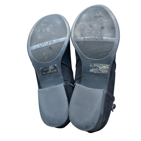 Unisa Unpiera Black Ankle Bootie Faux Suede Side Zip Silver Hardware Size 7.5 - Picture 7 of 11